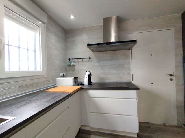 2 chambre Villa/Maison à vendre à Benimarfull avec piscine garage - 285 000 € (Ref: 9865728)