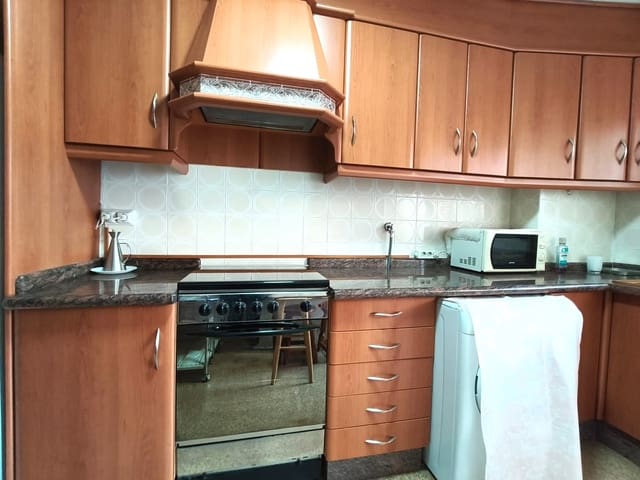 4 makuuhuone Asunto myytävänä paikassa Alcoy / Alcoi - 129 000 € (Ref: 9865735)