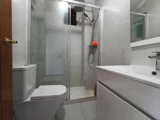 4 makuuhuone Asunto myytävänä paikassa Alcoy / Alcoi - 174 000 € (Ref: 9865736)