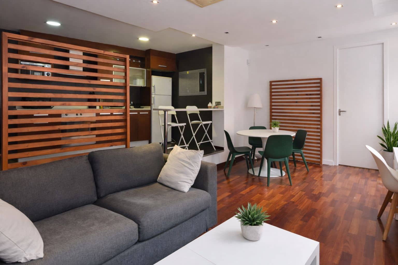 1 bedroom Flat for sale in Barcelona city - € 400,000 (Ref: 9865737)