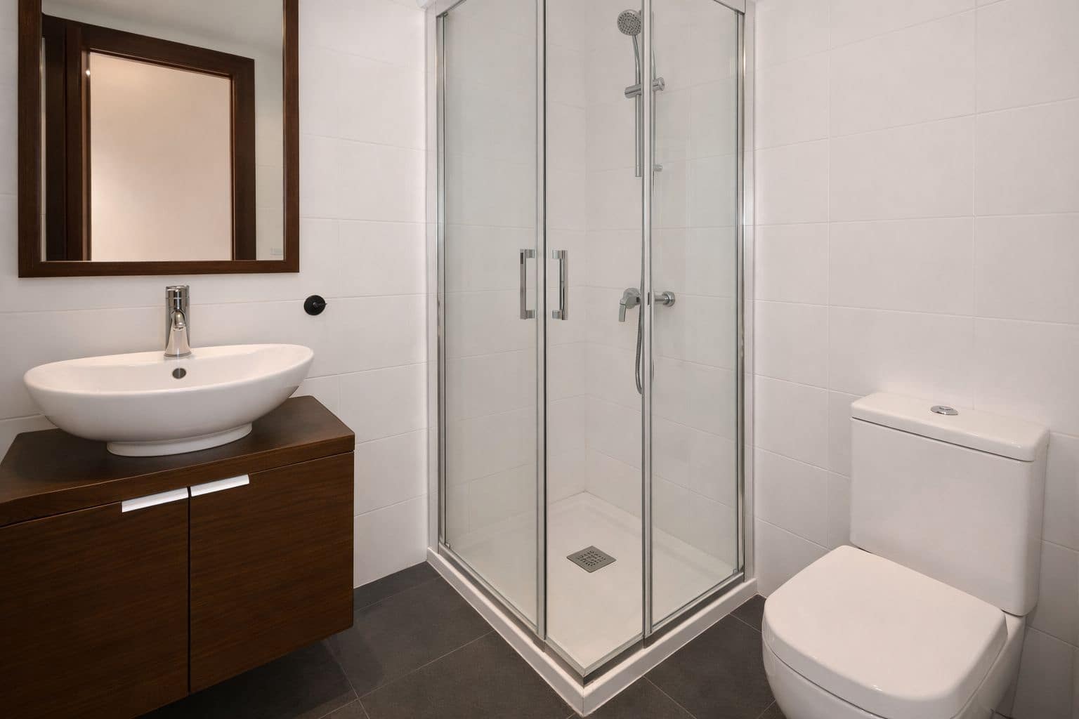 1 bedroom Flat for sale in Barcelona city - € 400,000 (Ref: 9865737)