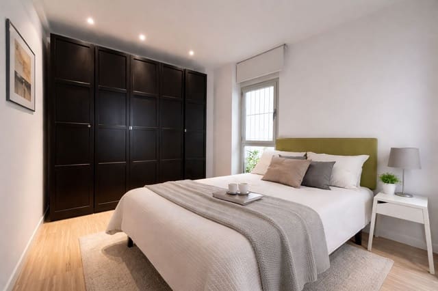 1 soveværelse Lejlighed til salg i Barcelona by med garage - € 390.000 (Ref: 9865738)