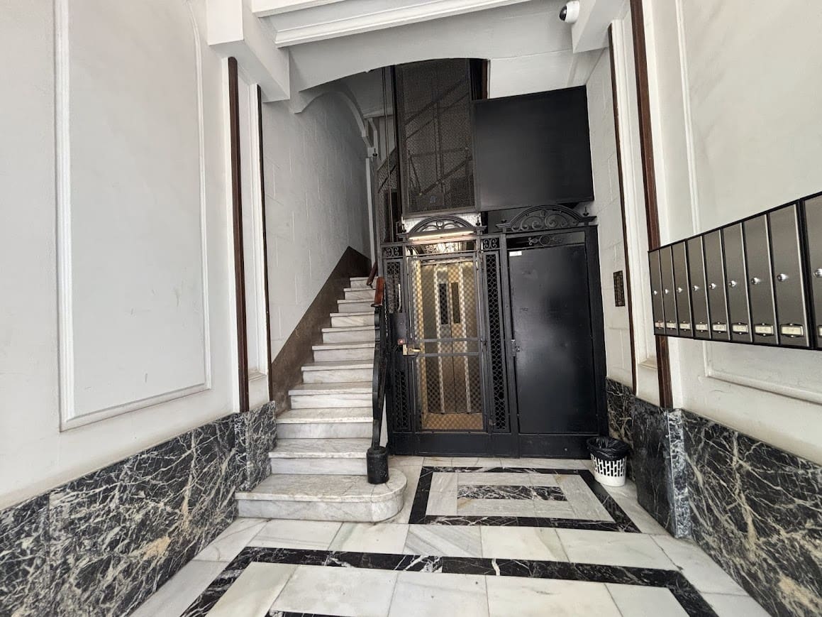 2 soveværelse Lejlighed til salg i Barcelona by - € 440.000 (Ref: 9865739)