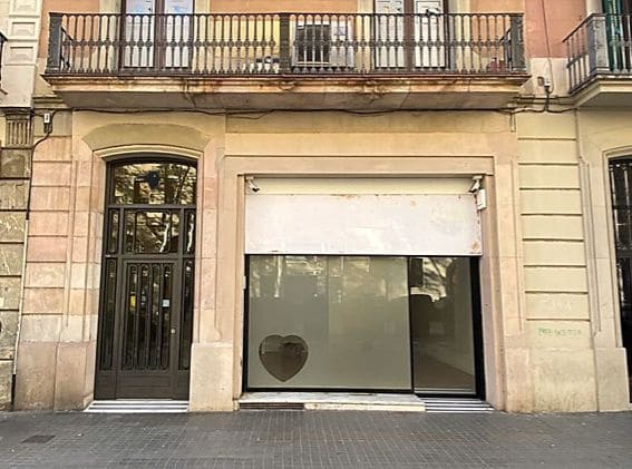 Commercial for rent in Barcelona city - € 5,000 (Ref: 9865746)