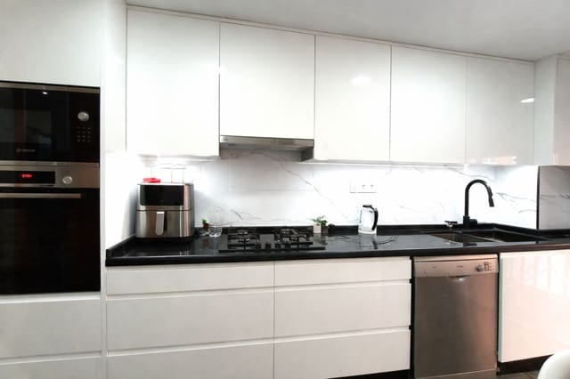 4 makuuhuone Asunto myytävänä paikassa Alcoy / Alcoi - 120 000 € (Ref: 9865749)