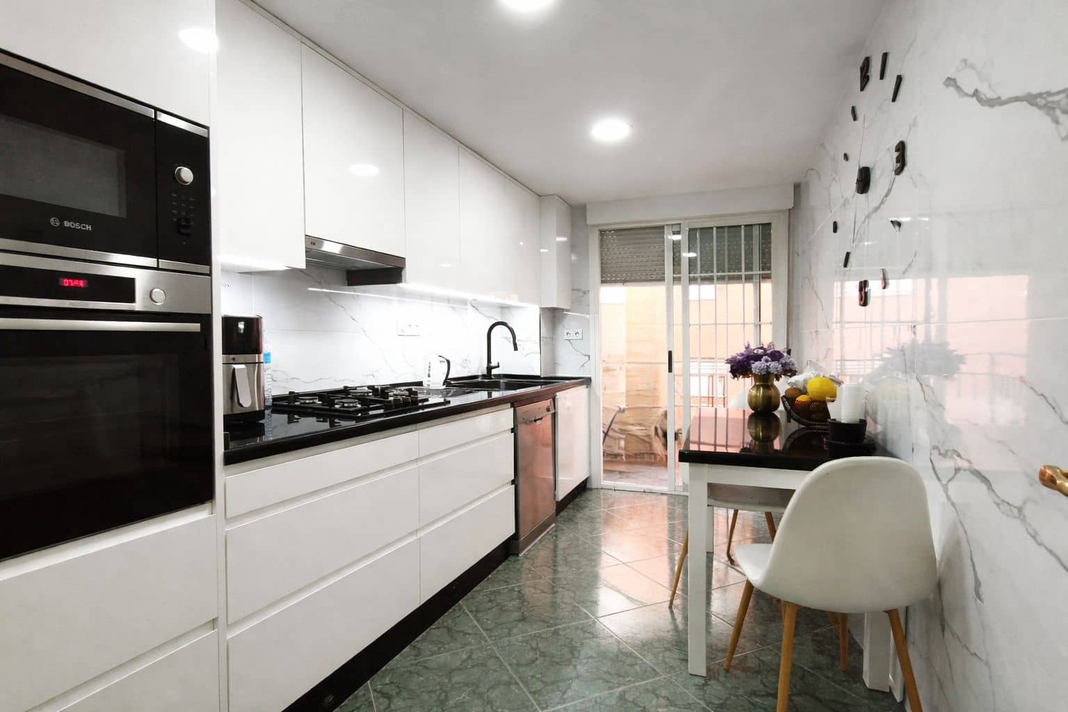 4 makuuhuone Asunto myytävänä paikassa Alcoy / Alcoi - 120 000 € (Ref: 9865749)