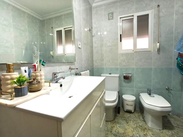 4 makuuhuone Asunto myytävänä paikassa Alcoy / Alcoi - 120 000 € (Ref: 9865749)