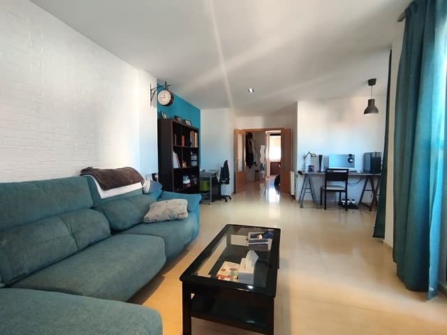 3 makuuhuone Kattohuoneisto myytävänä paikassa Cocentaina - 189 000 € (Ref: 9865751)