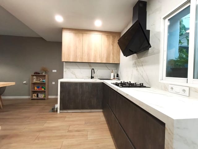 4 sypialnia Dom szeregowy na sprzedaż w Cocentaina - 165 000 € (Ref: 9865753)