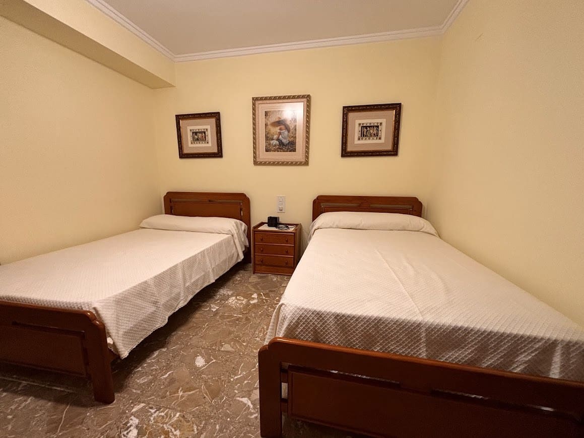 5 bedroom Townhouse for sale in Muro de Alcoy with garage - € 260,000 (Ref: 9865755)