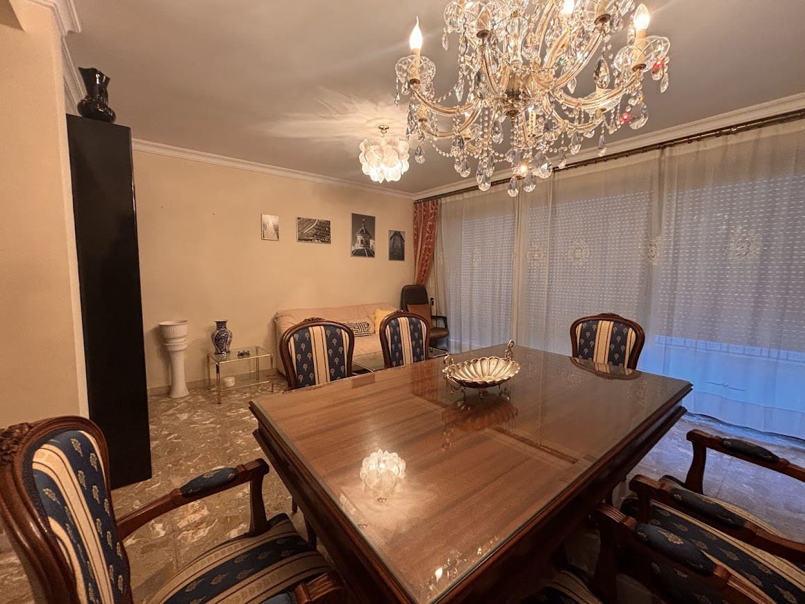 5 bedroom Townhouse for sale in Muro de Alcoy with garage - € 260,000 (Ref: 9865755)