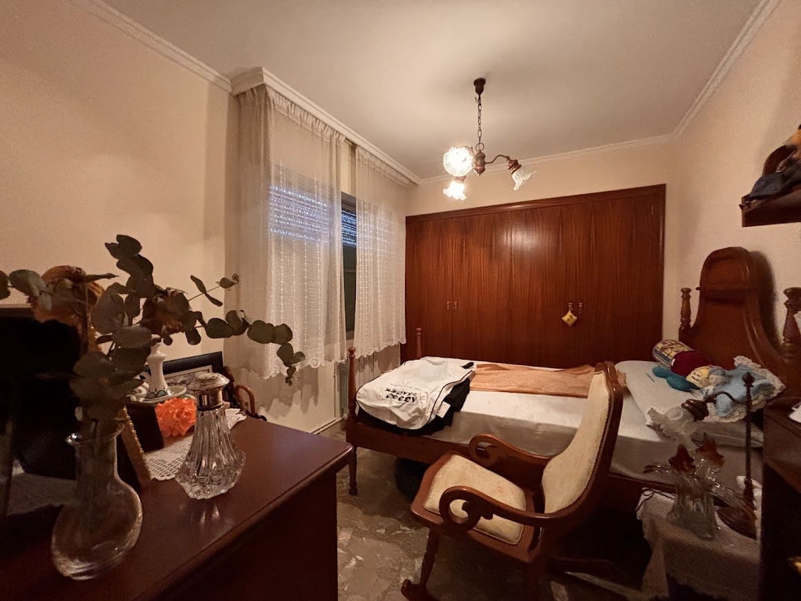 5 bedroom Townhouse for sale in Muro de Alcoy with garage - € 260,000 (Ref: 9865755)