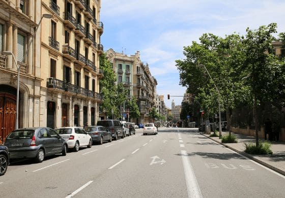 Commercial for rent in Barcelona city - € 15,900 (Ref: 9865756)