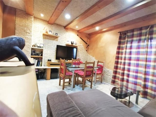 3 makuuhuone Omakotitalo myytävänä paikassa Muro de Alcoy mukana 
autotalli - 140 000 € (Ref: 9865757)