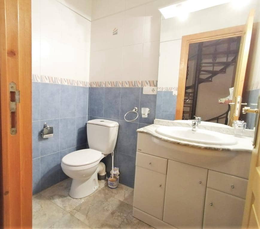 3 bedroom Townhouse for sale in Muro de Alcoy with garage - € 140,000 (Ref: 9865757)