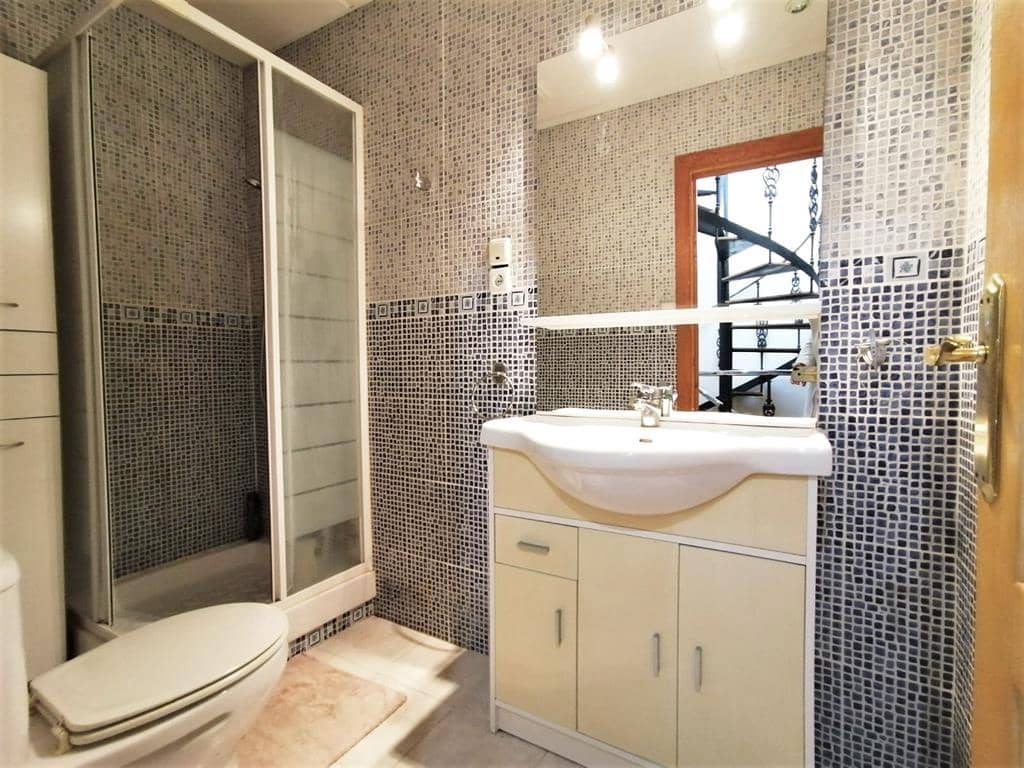 3 bedroom Townhouse for sale in Muro de Alcoy with garage - € 140,000 (Ref: 9865757)