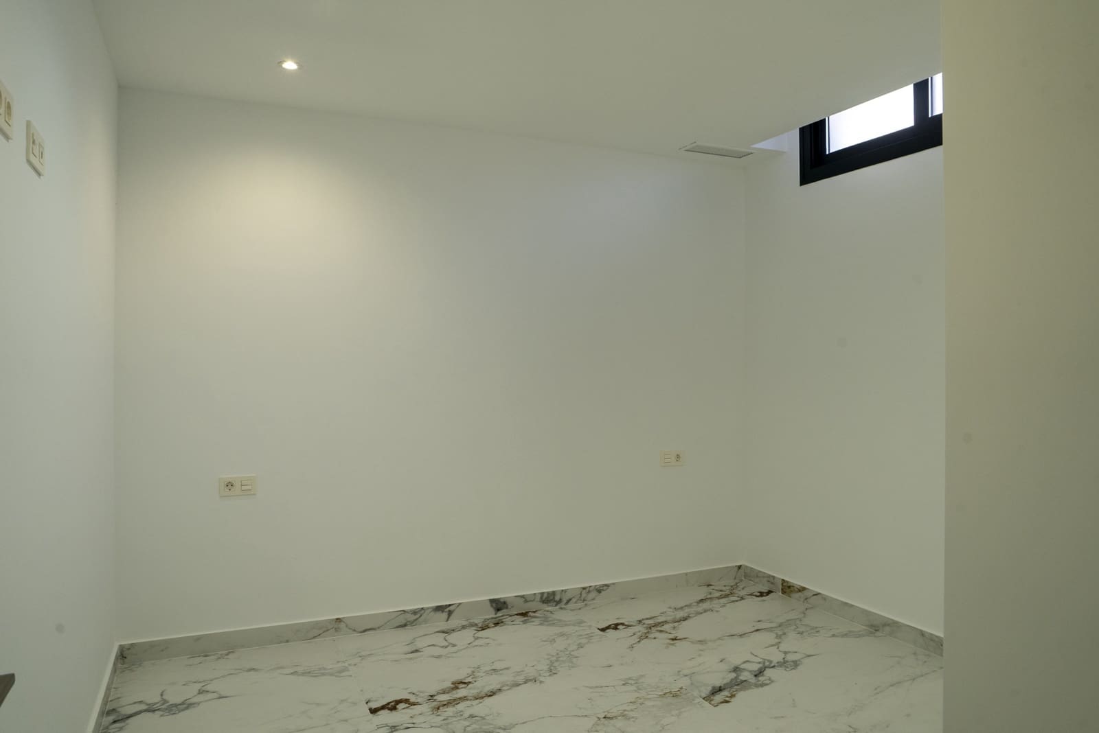 3 soverom Villa til salgs i La Nucia med garasje - € 600 000 (Ref: 9865758)