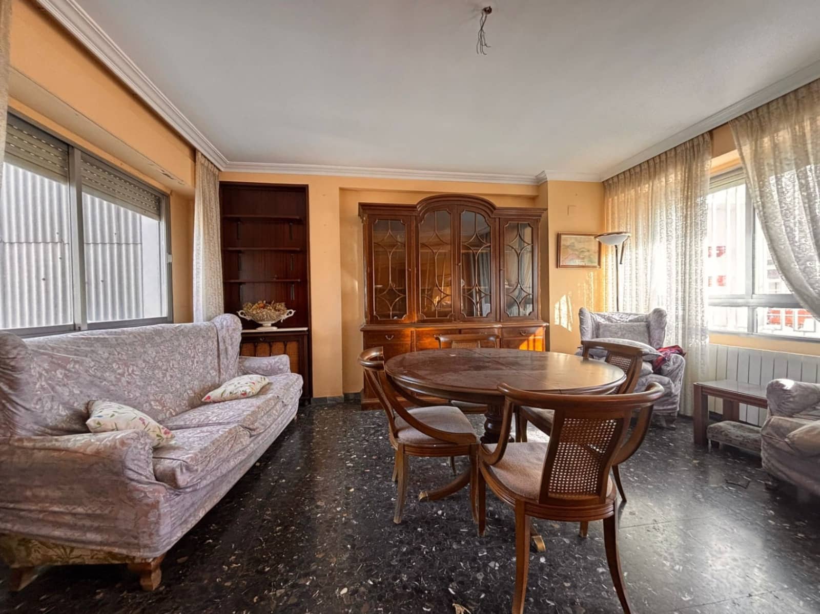 2 bedroom Penthouse for sale in Alcoy / Alcoi with garage - € 160,000 (Ref: 9865762)