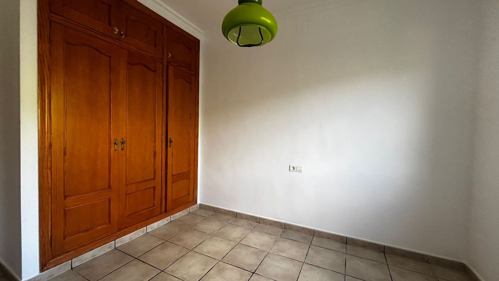 3 bedroom Villa for sale in Alcoy / Alcoi with pool garage - € 320,000 (Ref: 9865763)