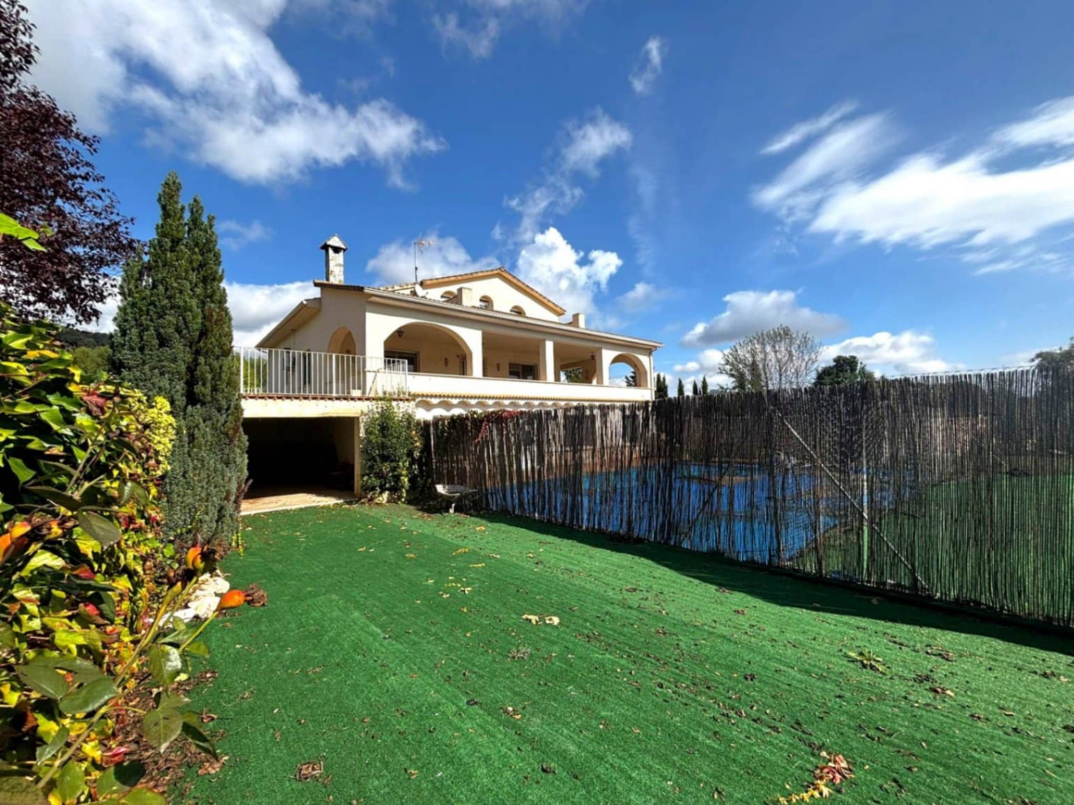 3 bedroom Villa for sale in Alcoy / Alcoi with pool garage - € 320,000 (Ref: 9865763)
