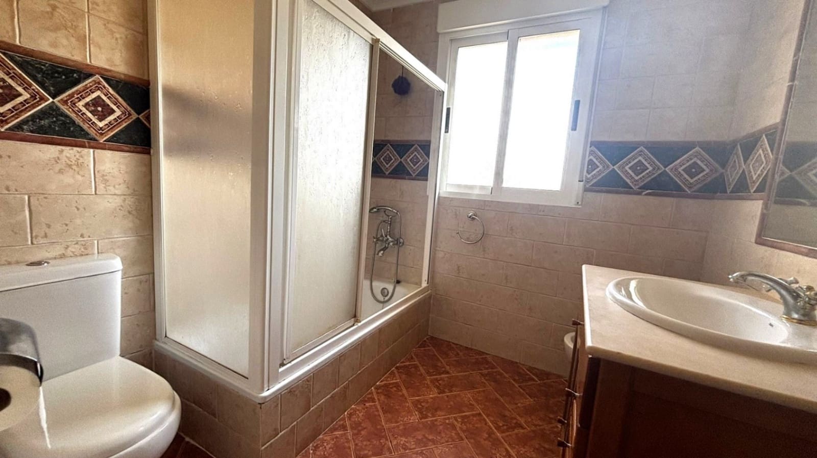 3 bedroom Villa for sale in Alcoy / Alcoi with pool garage - € 320,000 (Ref: 9865763)