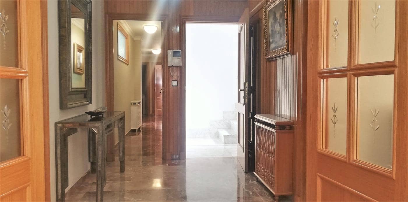 5 bedroom Townhouse for sale in Muro de Alcoy - € 390,000 (Ref: 9865764)