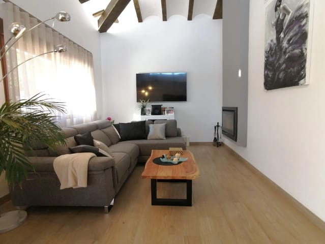 4 chambre Villa/Maison à vendre à Palomar avec piscine garage - 900 000 € (Ref: 9865765)