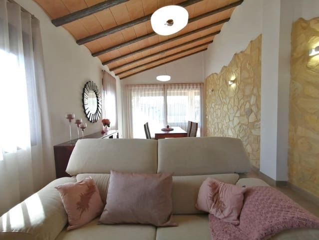 4 chambre Villa/Maison à vendre à Palomar avec piscine garage - 900 000 € (Ref: 9865765)