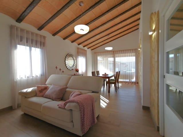 4 chambre Villa/Maison à vendre à Palomar avec piscine garage - 900 000 € (Ref: 9865765)