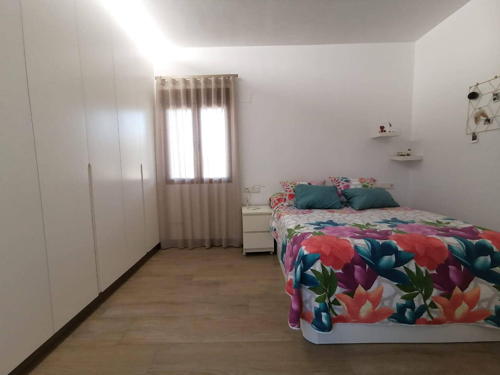 4 bedroom Villa for sale in Palomar with pool garage - € 900,000 (Ref: 9865765)