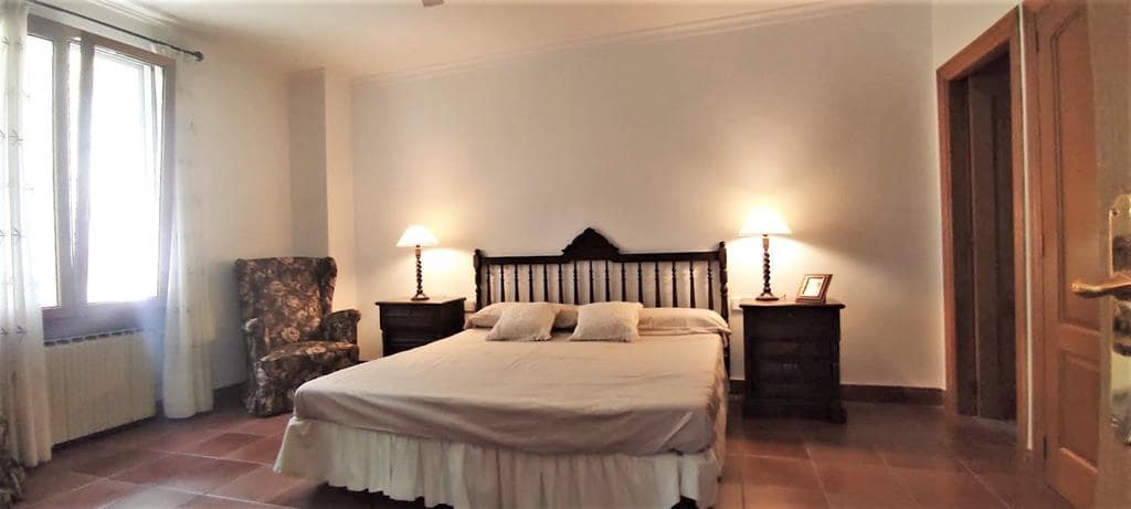 9 bedroom Villa for sale in Muro de Alcoy with pool garage - € 975,000 (Ref: 9865766)