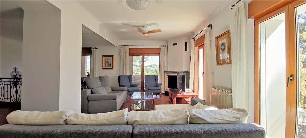 9 bedroom Villa for sale in Muro de Alcoy with pool garage - € 975,000 (Ref: 9865766)