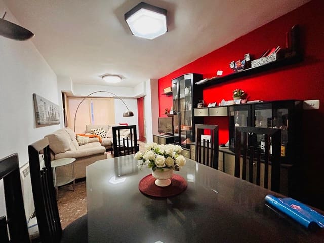 4 makuuhuone Asunto myytävänä paikassa Alcoy / Alcoi - 130 000 € (Ref: 9865773)