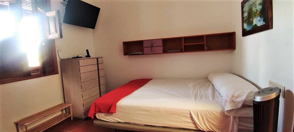 10 bedroom Villa for sale in Muro de Alcoy with garage - € 530,000 (Ref: 9865777)