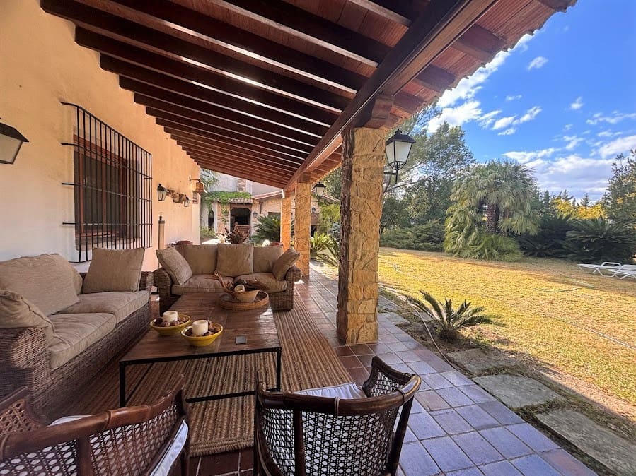 7 Zimmer Finca/Landgut zu verkaufen in Atzeneta d'Albaida mit Pool Garage - 480.000 € (Ref: 9865778)
