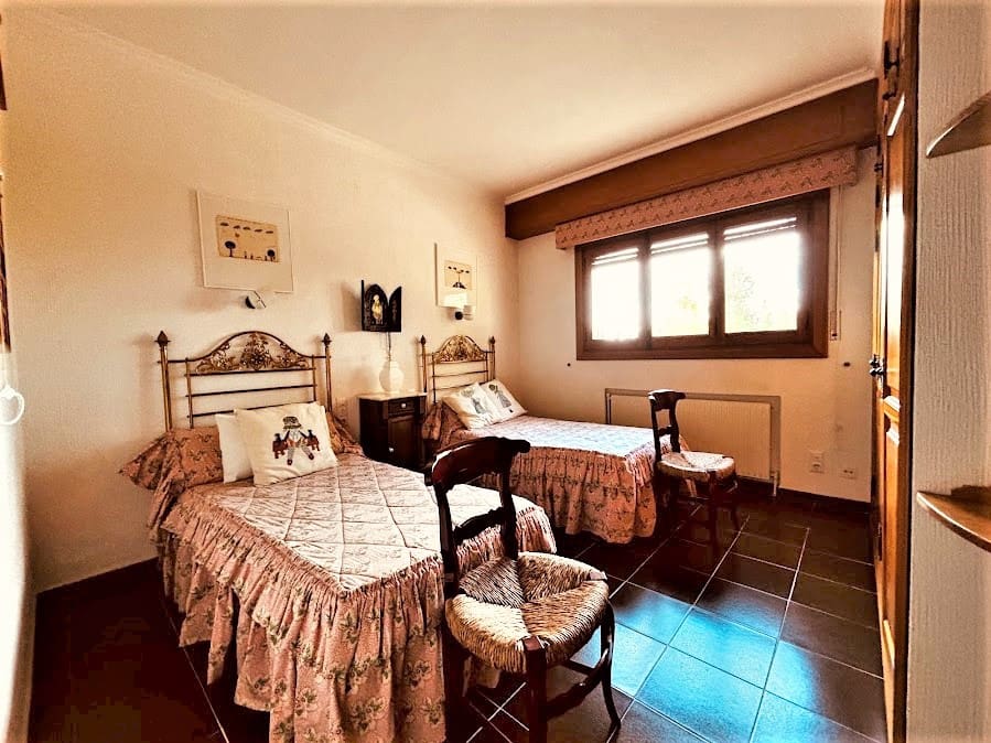 7 Zimmer Finca/Landgut zu verkaufen in Atzeneta d'Albaida mit Pool Garage - 480.000 € (Ref: 9865778)