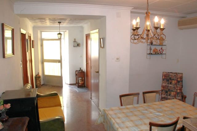6 soverom Hus til salgs i Quatretondeta - € 79 000 (Ref: 9872513)