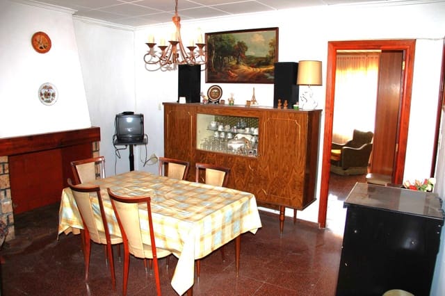 6 soverom Hus til salgs i Quatretondeta - € 79 000 (Ref: 9872513)
