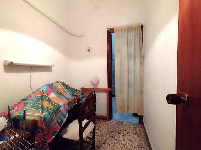 4 chambre Maison de Ville à vendre à Albaida avec garage - 205 000 € (Ref: 9872514)