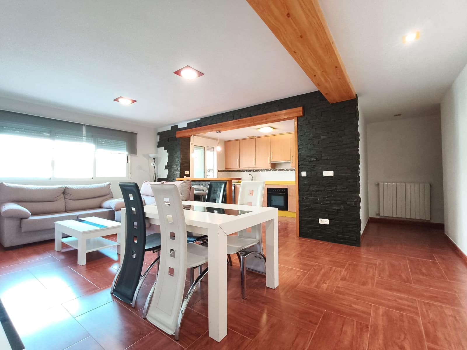 3 bedroom Flat for sale in Muro de Alcoy with pool garage - € 125,000 (Ref: 9876827)