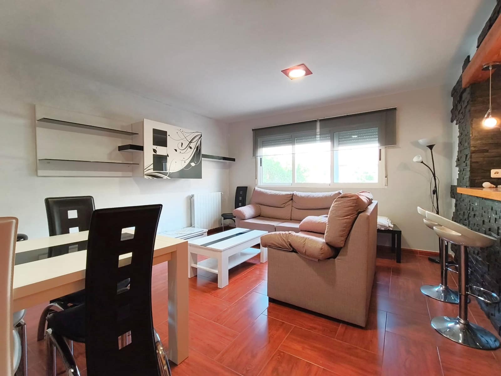 3 bedroom Flat for sale in Muro de Alcoy with pool garage - € 125,000 (Ref: 9876827)