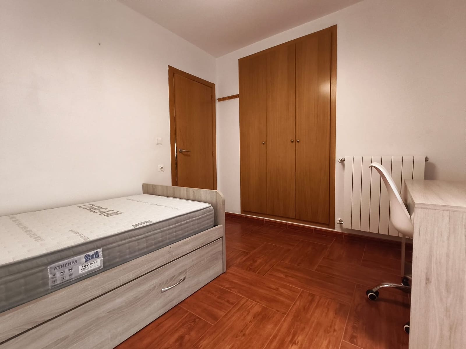 3 bedroom Flat for sale in Muro de Alcoy with pool garage - € 125,000 (Ref: 9876827)