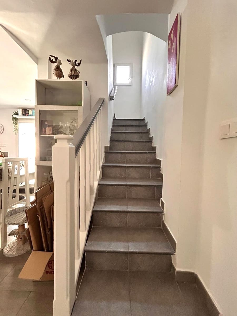3 soverom Rekkehus til salgs i Muro de Alcoy - € 140 000 (Ref: 9892681)