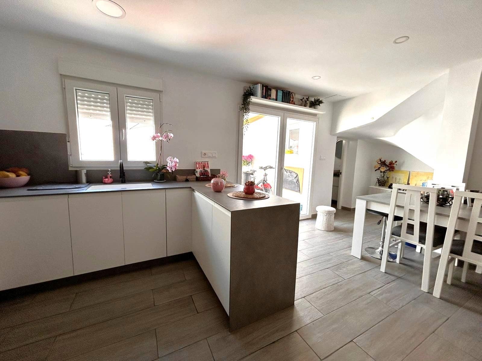 3 soverom Rekkehus til salgs i Muro de Alcoy - € 140 000 (Ref: 9892681)
