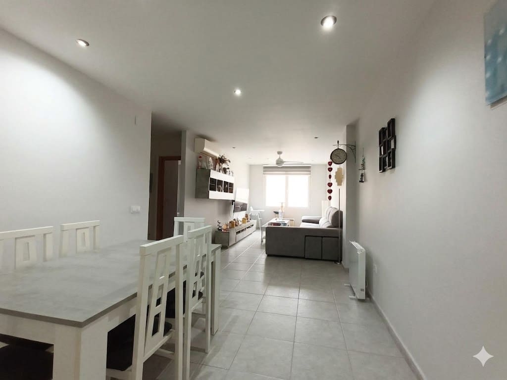 2 bedroom Flat for sale in Cocentaina - € 125,000 (Ref: 9896940)