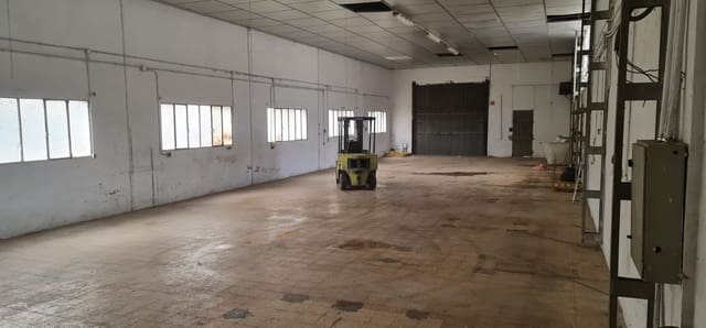 Gewerbe zu verkaufen in Muro de Alcoy - 130.000 € (Ref: 9897231)