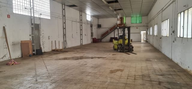 Gewerbe zu verkaufen in Muro de Alcoy - 130.000 € (Ref: 9897231)