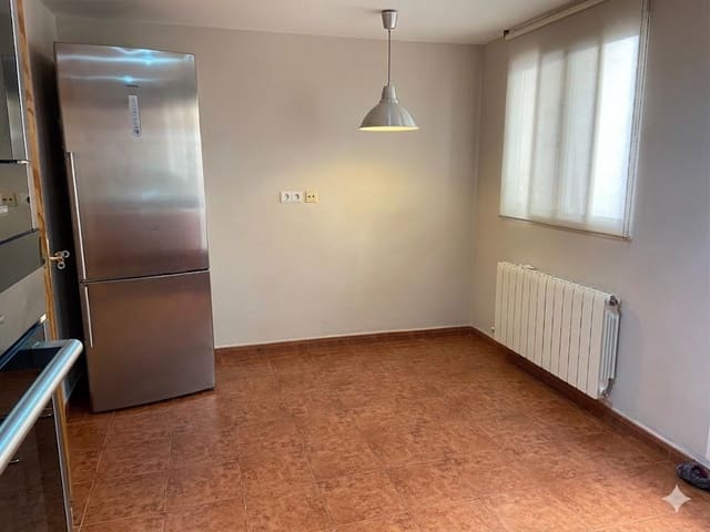 3 makuuhuone Rivitalo myytävänä paikassa Muro de Alcoy mukana 
autotalli - 170 000 € (Ref: 9902452)