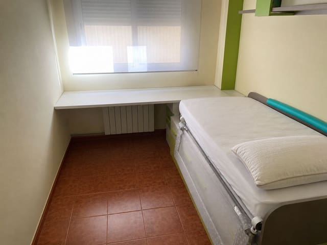 3 makuuhuone Rivitalo myytävänä paikassa Muro de Alcoy mukana 
autotalli - 170 000 € (Ref: 9902452)