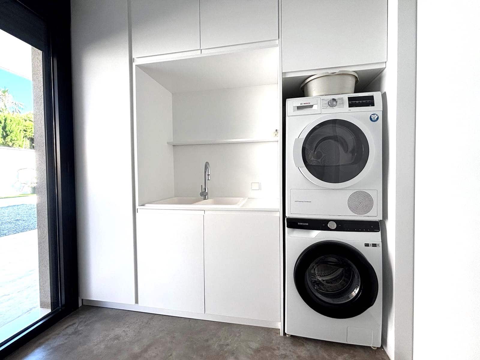 5 slaapkamer Villa te koop in Alicante stad met zwembad garage - € 2.250.000 (Ref: 9953055)